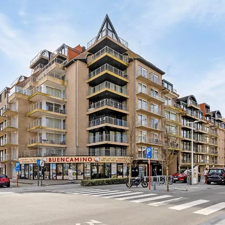 Apollo I 0202 Met Parking *